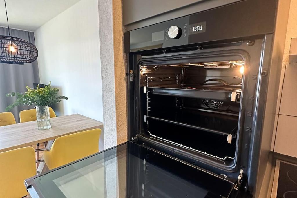 Beautiful 2-Room Apartment With Balkony In Willich Exterior photo